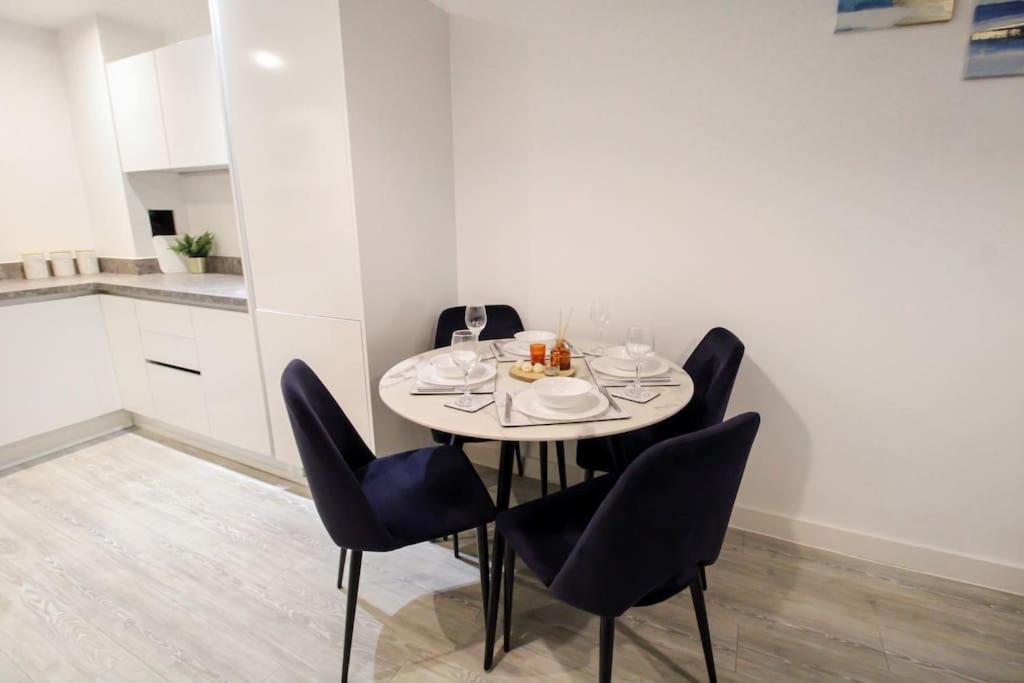 Apartment Luxury Flat - Greater *